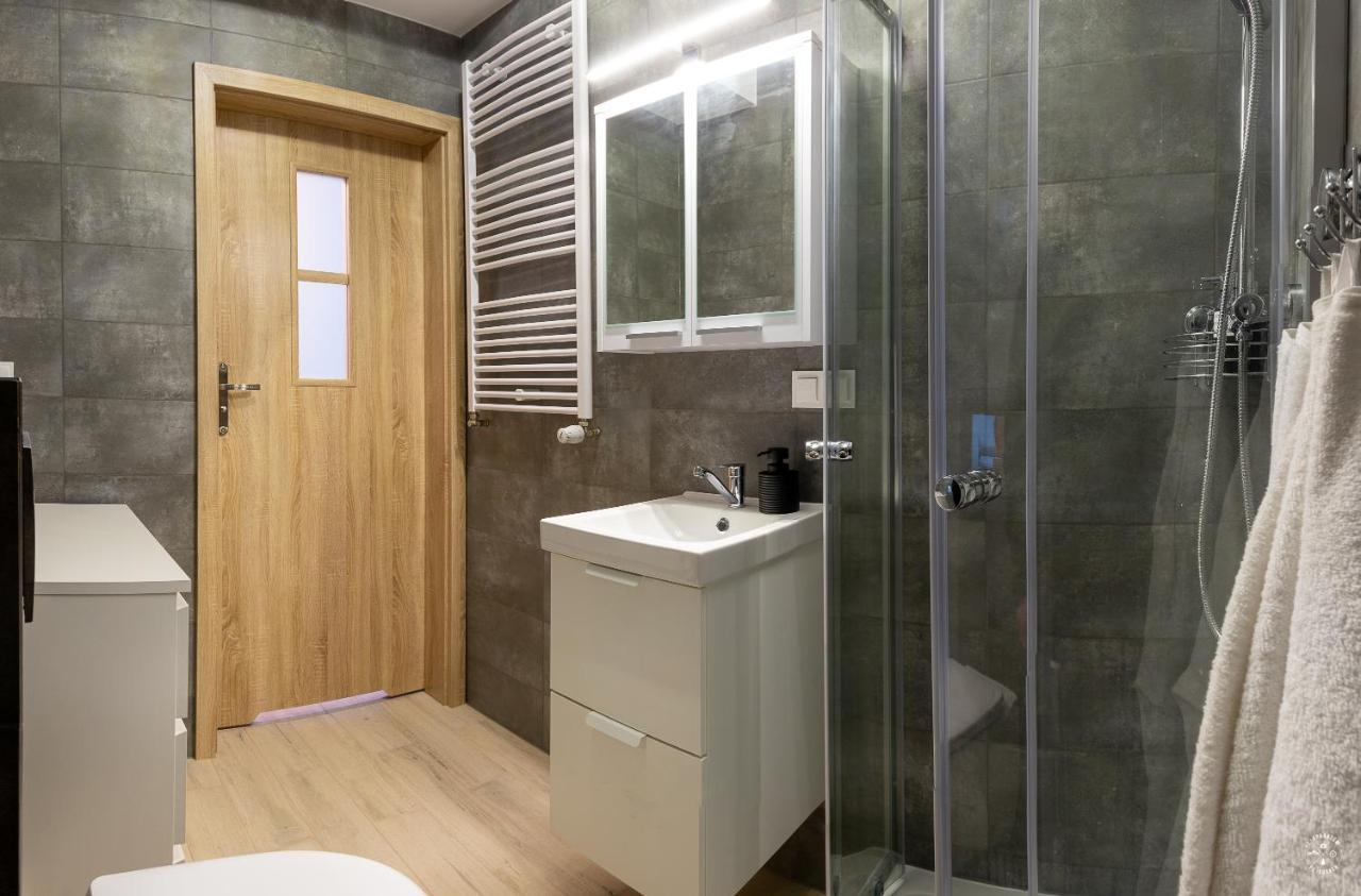 Apartament Kopernika 49 Lodź Bagian luar foto